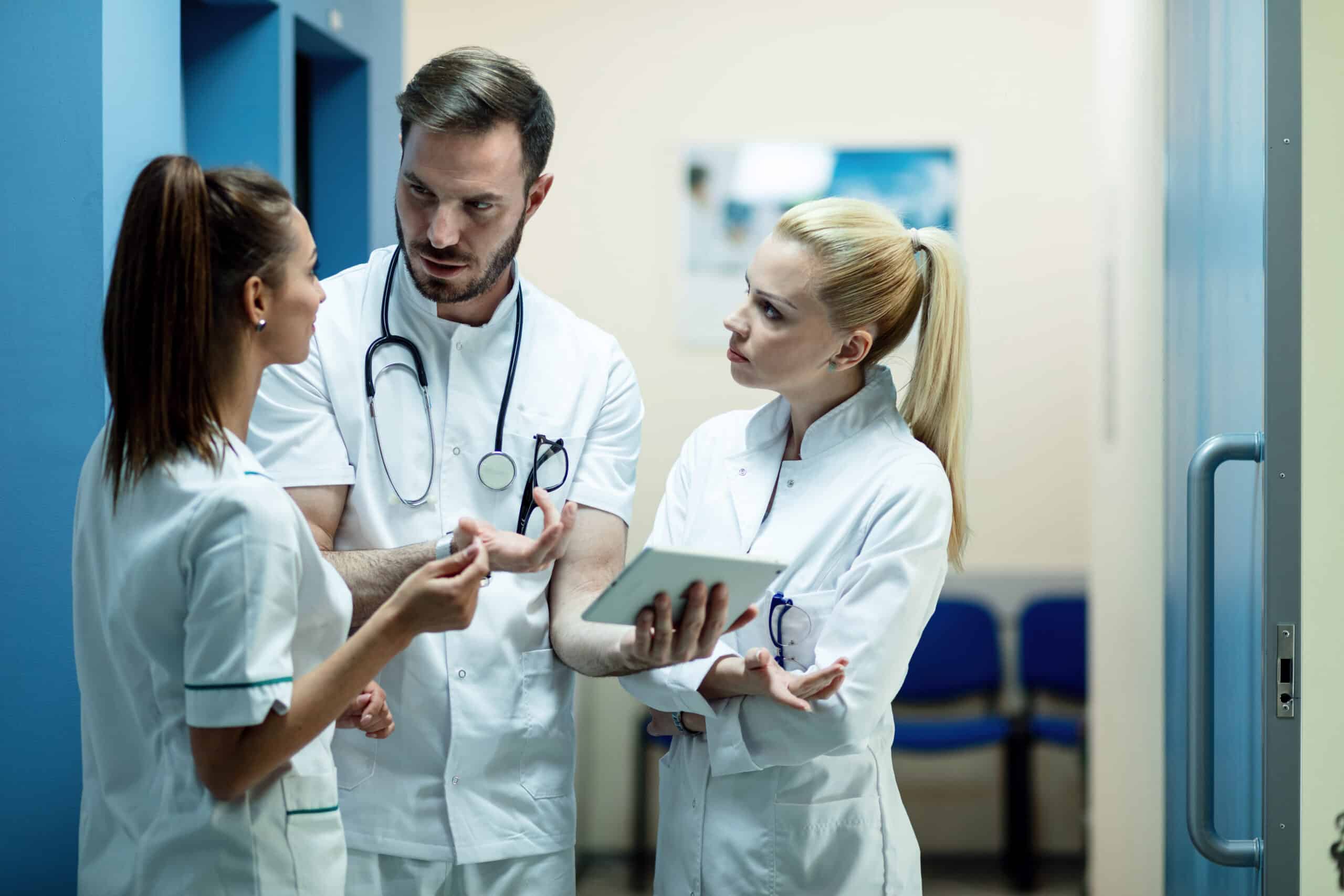 EMR vs EHR